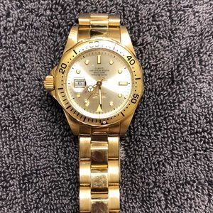 INVICTA WOMENS GOLD PLATED SS watch